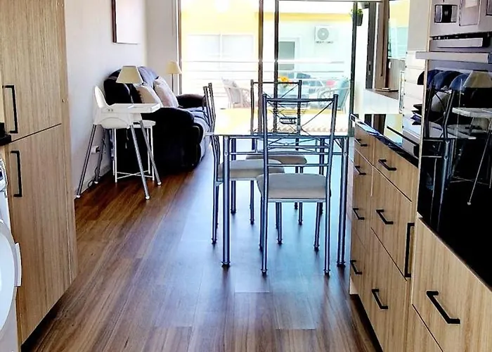 Fantastico T2 Perto Da Da Falesia, Apartment