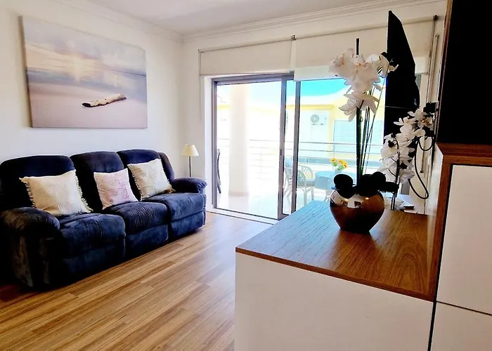 Fantastico T2 Perto Da Da Falesia, *