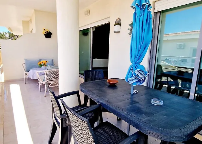 Fantastico T2 Perto Da Da Falesia, Apartment *