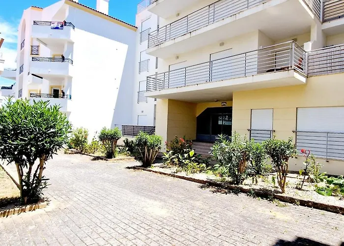 Apartment Fantastico T2 Perto Da Da Falesia,